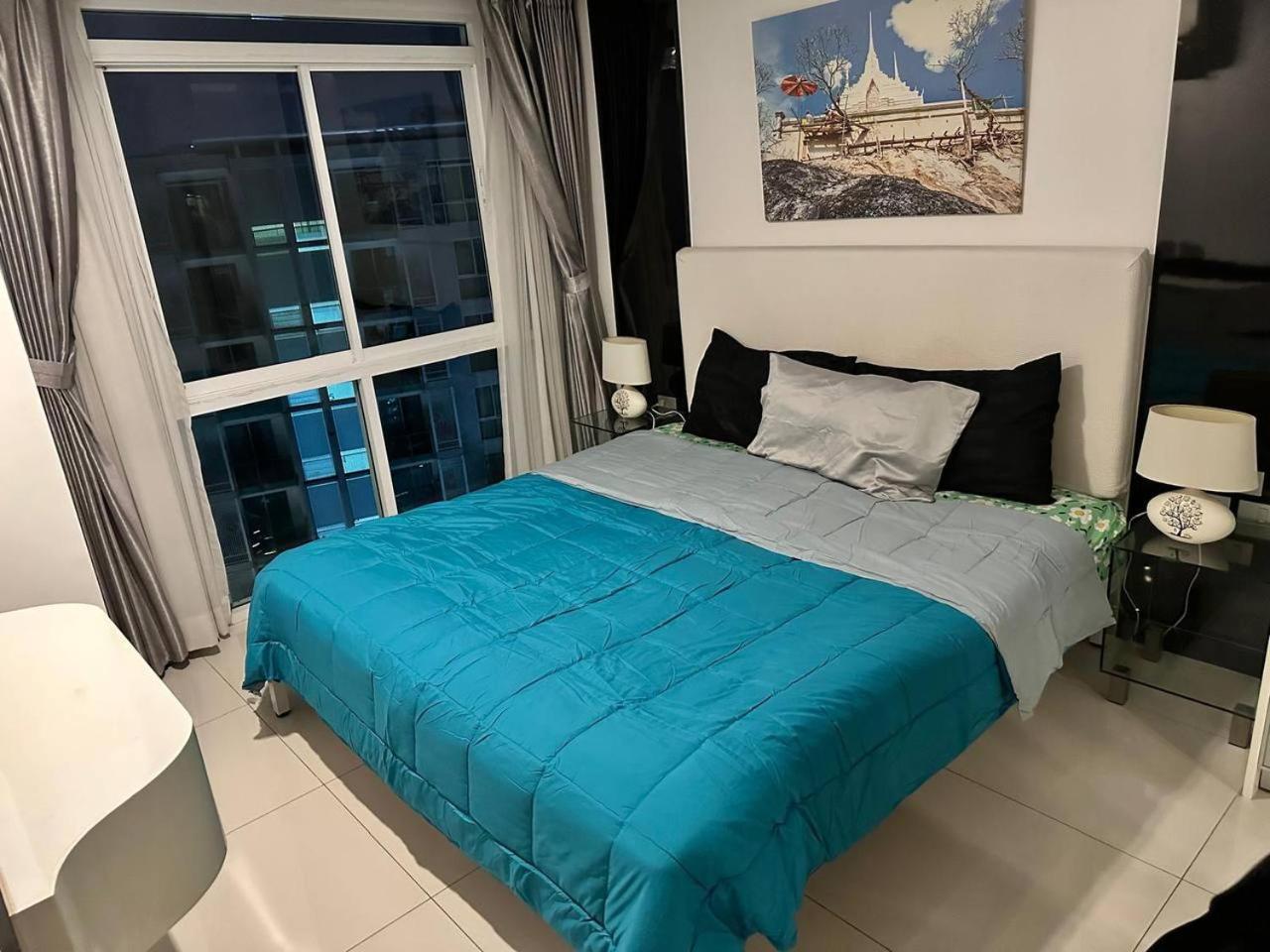 Apartment Center